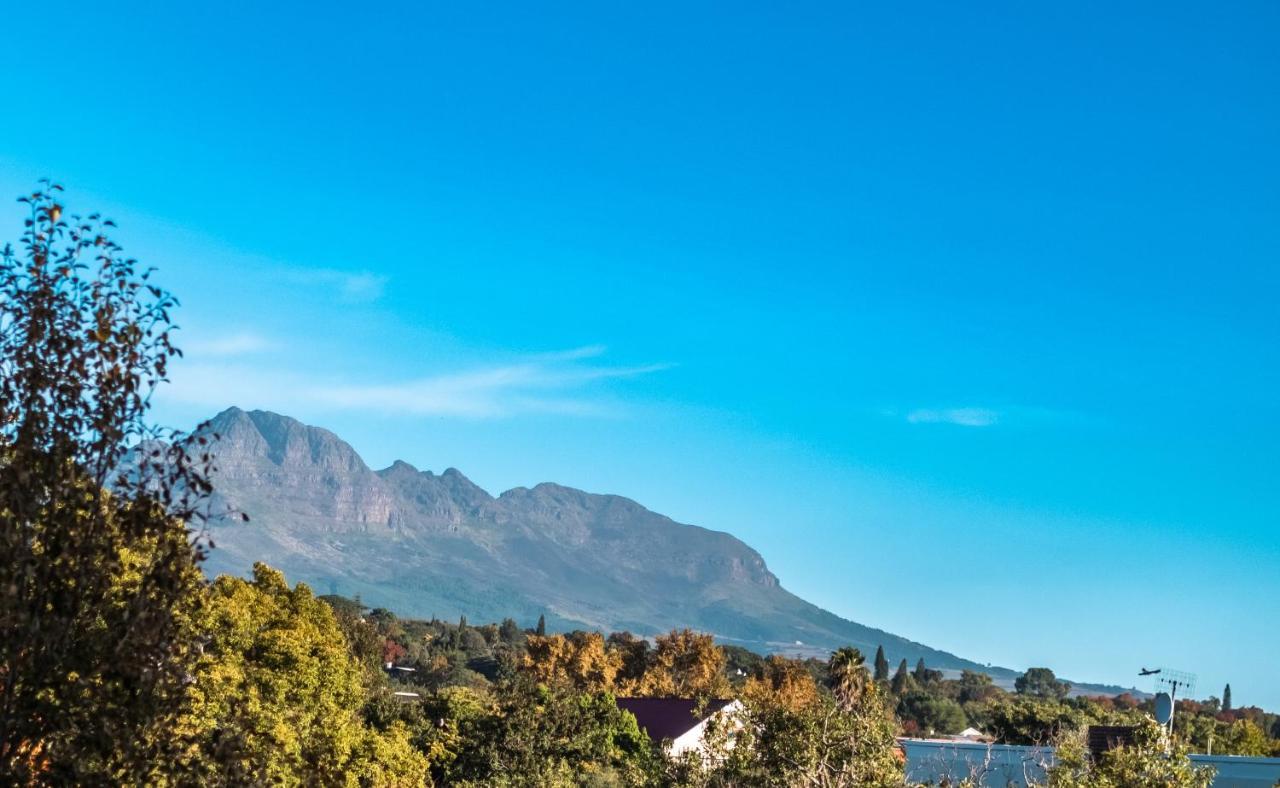 Luxury Suite Near Church Street Stellenbosch Extérieur photo